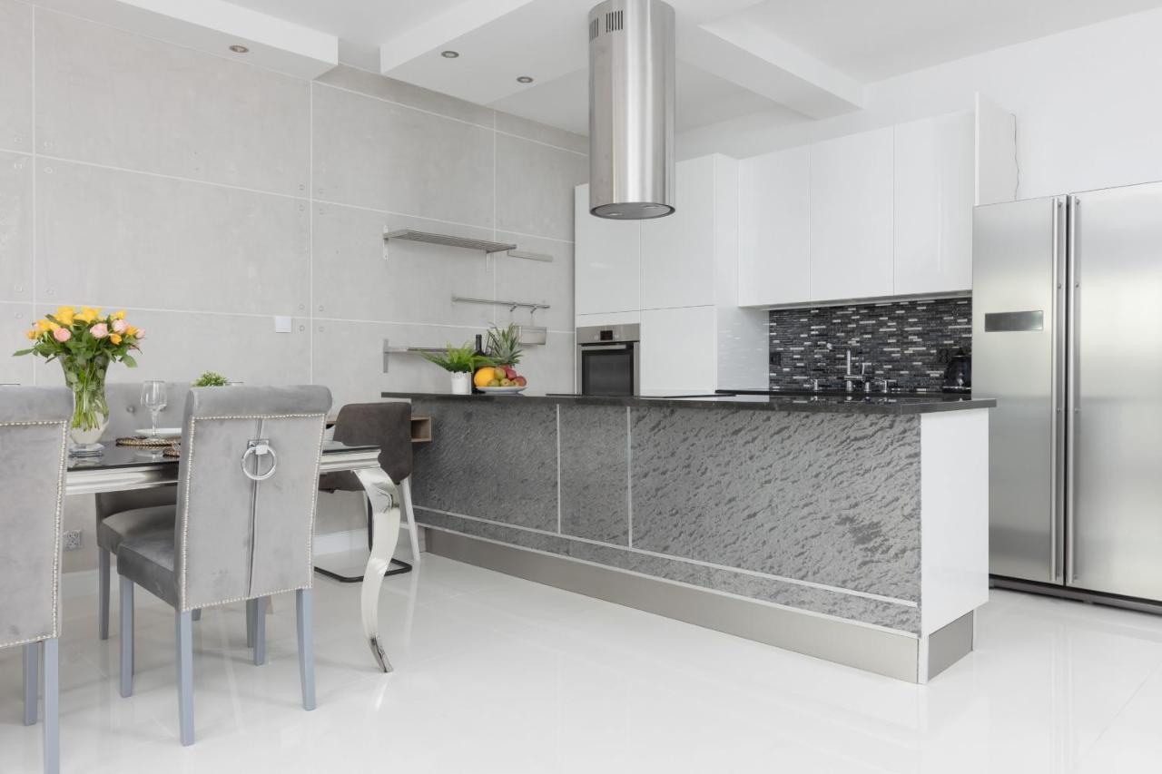 Warsaw Silver Residence By Renters Prestige 외부 사진
