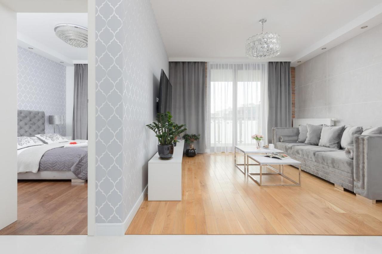 Warsaw Silver Residence By Renters Prestige 외부 사진