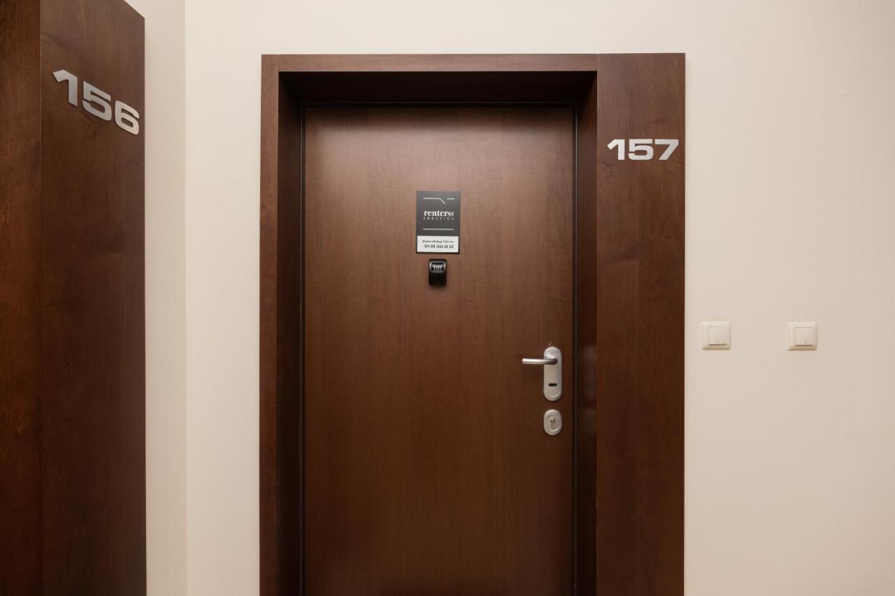 Warsaw Silver Residence By Renters Prestige 외부 사진